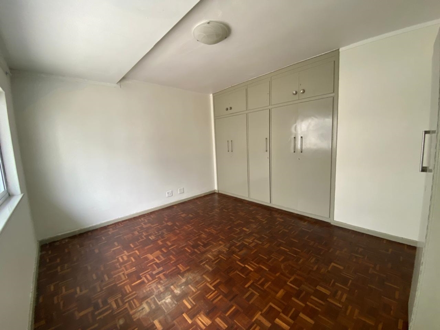 To Let 1 Bedroom Property for Rent in Sea Point Western Cape